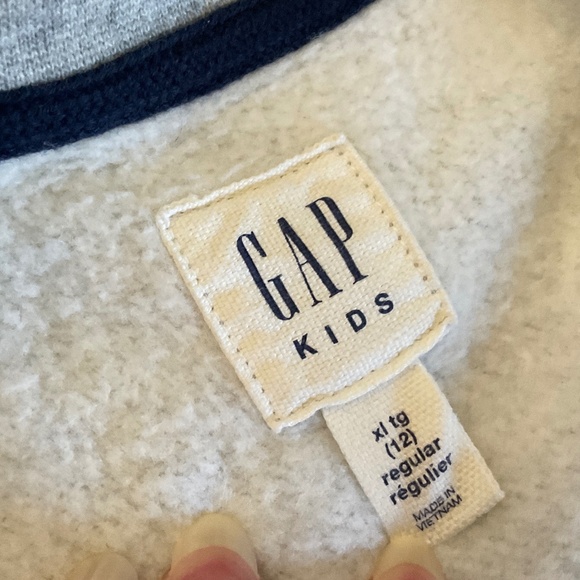 GAP boys zipped fleece jacket - size XL (12) *BNWOT - Picture 3 of 3